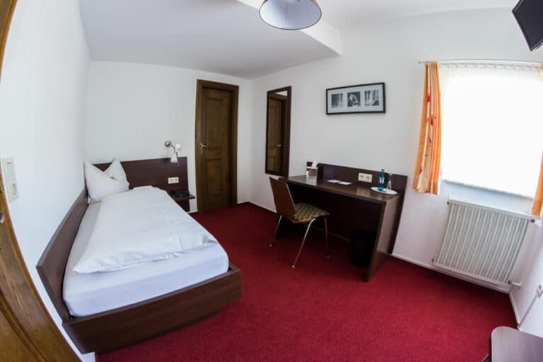 Hotel Garni in Bad Zwesten RatskellerNiederurff